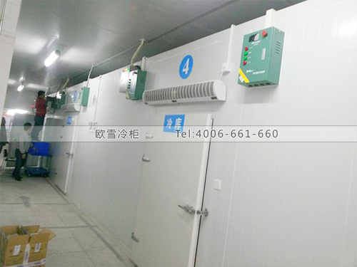 醫(yī)療器械工業(yè)公司醫(yī)藥冷庫(kù)建造.jpg 醫(yī)療器械工業(yè)公司醫(yī)藥冷庫(kù)建造.jpg