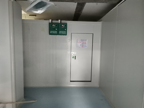 實驗室冷庫安裝.jpg