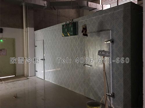石榴冷庫(kù)安裝.jpg 石榴冷庫(kù)安裝.jpg