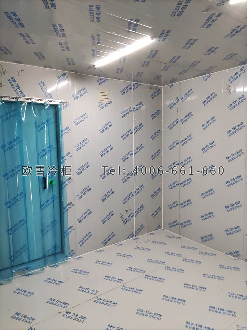 小型工業(yè)冷庫(kù).jpg