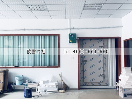 小型冷藏冷庫(kù)安裝.jpg 小型冷藏冷庫(kù)安裝.jpg