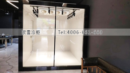 玻璃花房.jpg 玻璃花房.jpg